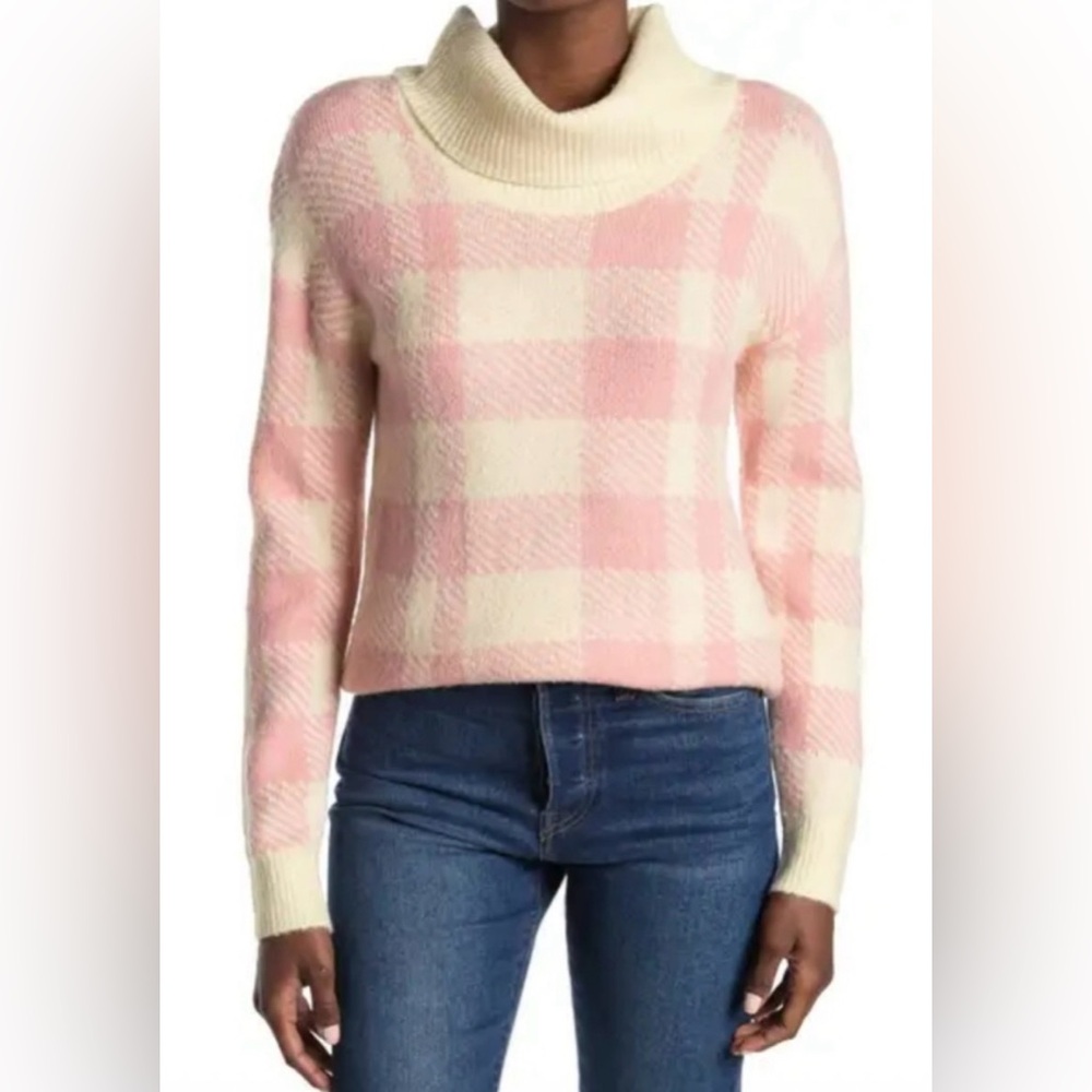 Olivia Sky - Pink and Cream Plaid Turtleneck Sweater never opened, NWT.
